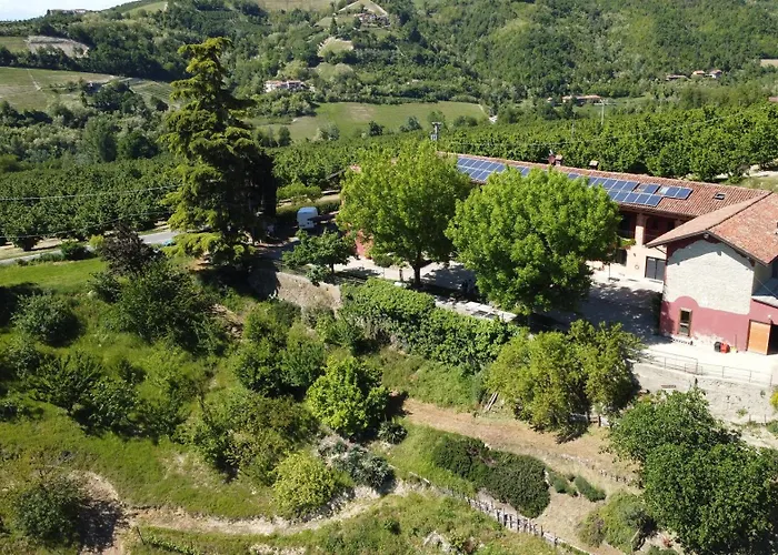 Cascina Sant'eufemia مزرعة للإقامة
